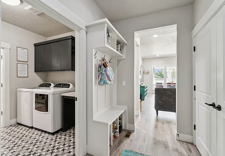 3821 W Balducci St — Photo 30