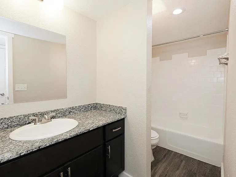 Bennett Pointe — Photo 17