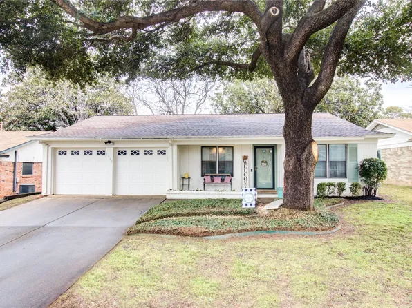 1903 Juanita Dr, Arlington, TX 76013