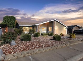 3914 Smithfield Way, Sacramento, CA 95826