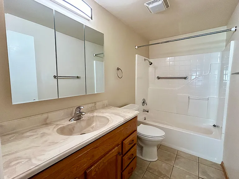 5710 S Norfolk St — Photo 16