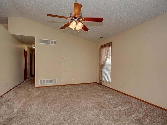 4th image of 1404 Fahy Dr