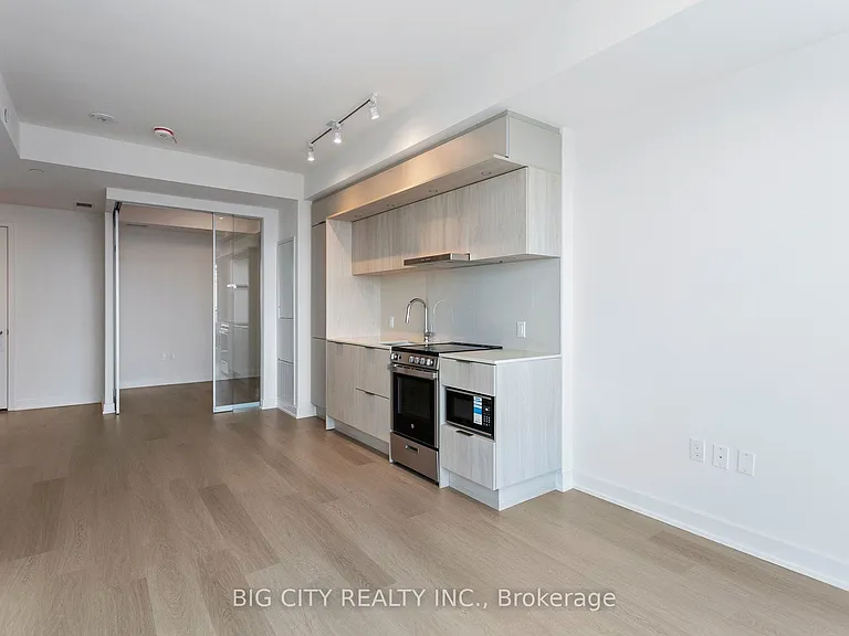 448 Burnhamthorpe Rd W #4501 — Photo 15