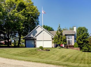 1831 Darby Ln, Davis, IL 61019