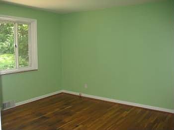 4th image of 2817 Lafeuille Ave