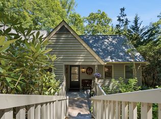 Chestnut Ridge, Sapphire, NC 28774