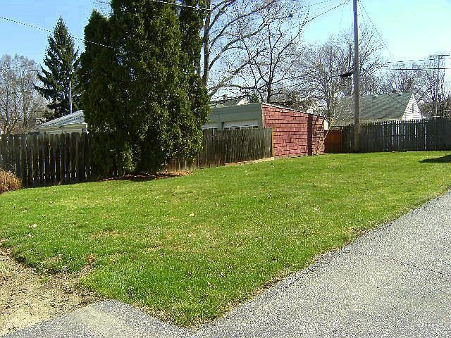 2nd image of 15031 Columbine Ave