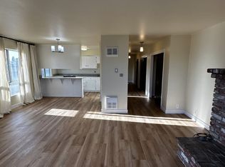 324 Warwick Ave APT 303, Oakland, CA 94610