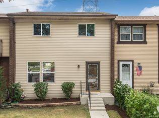 12 Washington Ct, Plainfield, IL