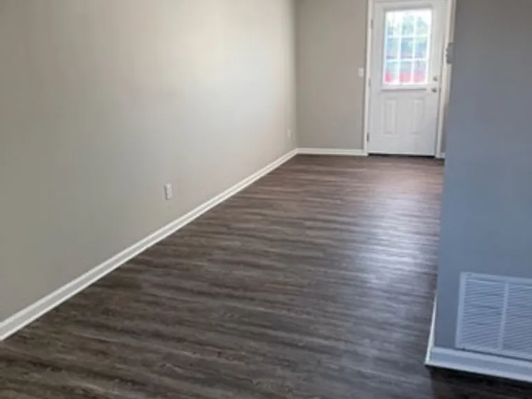 175 S Killarney Ln — Photo 9