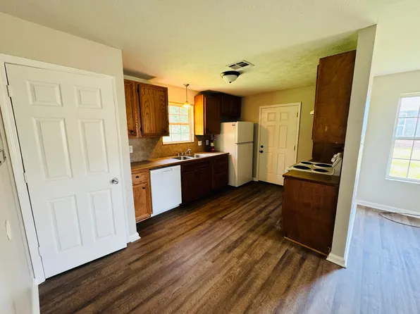 105 Greene Ln #115G, Ruston, LA 71270