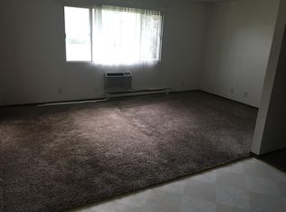 4334 Kennedy Dr APT 202, Racine, WI 53404