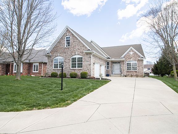 2nd image of 18350 Canyon Oak Dr