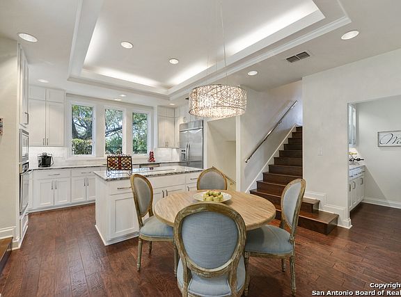 5th image of 19602 La Sierra Blvd