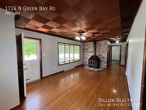 1724 N Green Bay Rd Photo 1