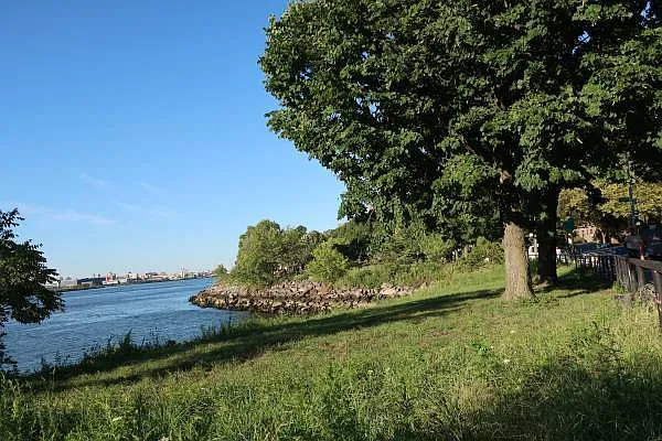 Rented by Atlantic Management Co Inc | media 23