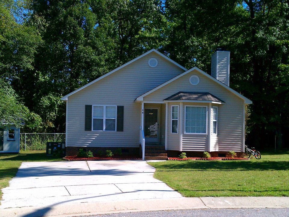6 Lindsay Ct