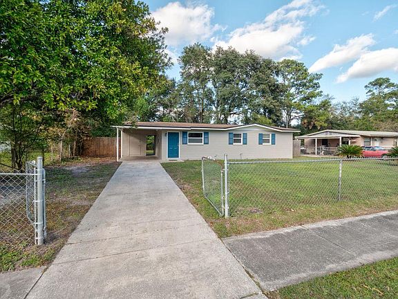 2nd image of 7943 Guerad Dr N