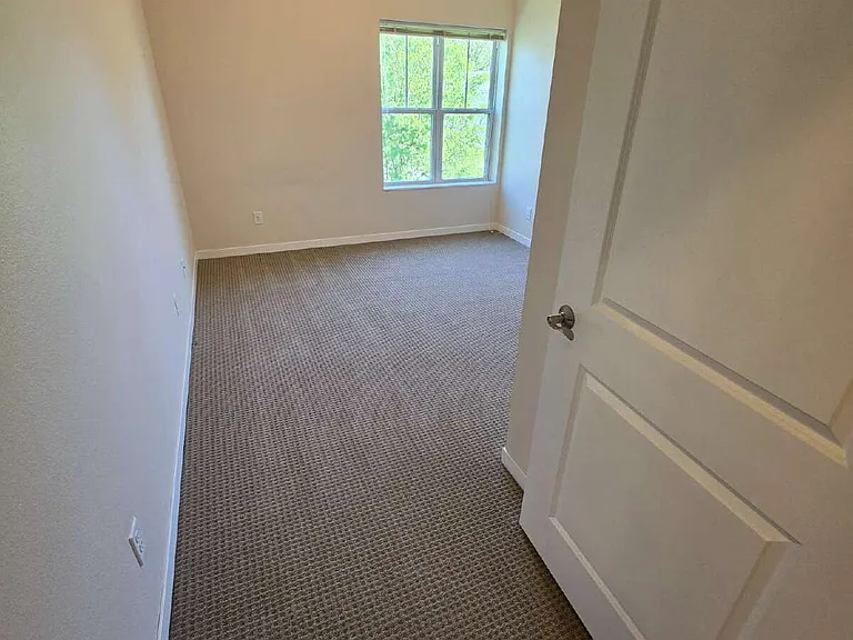 1415 Center Point Rd NE #209 — Photo 7