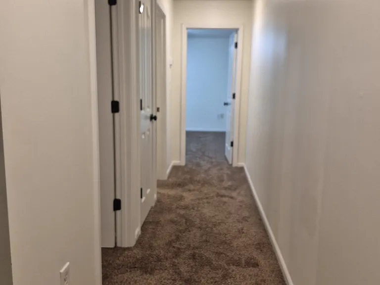 822 E 167th Ct — Photo 11