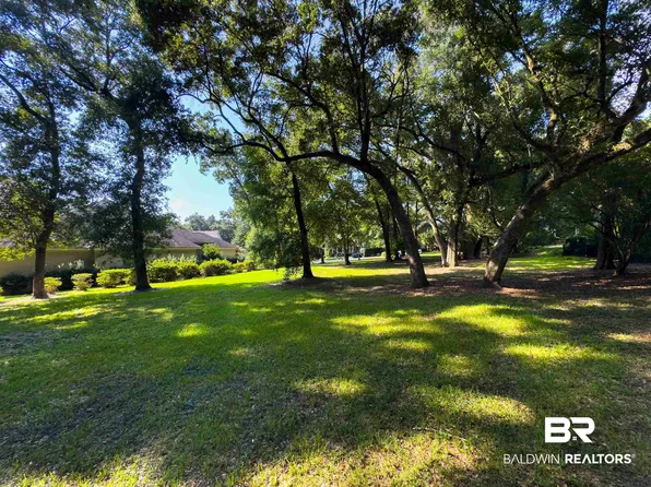 17455 Stillwood Ln, Fairhope, AL 36532