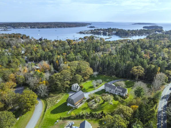 378 Lakeside Drive, Boothbay Harbor, ME 04538