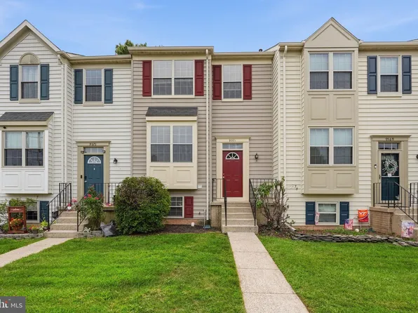 9571 Tudor Oaks Dr, Manassas, VA 20110