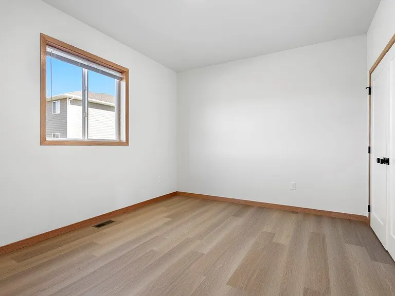 Archer Flats — Photo 20