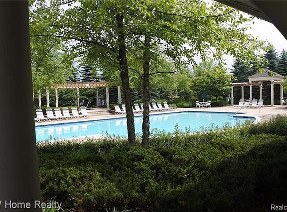 5th image of 10200 Chesapeake Cir #1