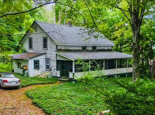 472 Bullet Hole Rd, Mahopac, NY 10541