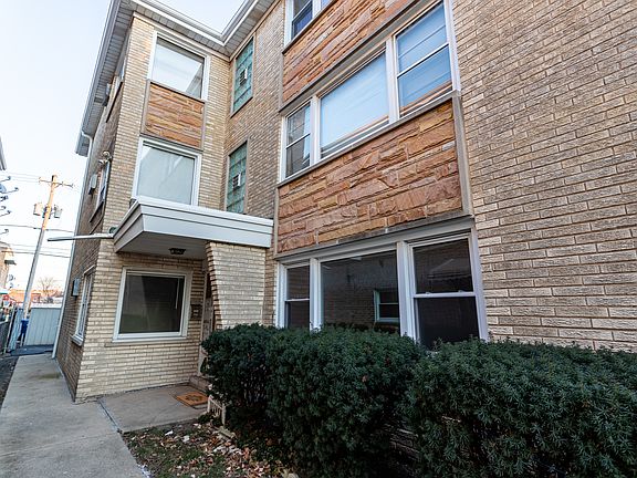2nd image of 3515 N Central Ave #1W