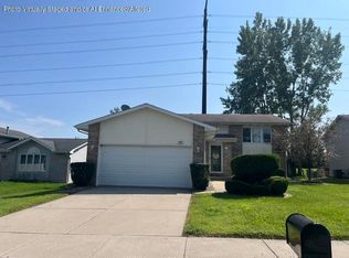 1861 E 87th Ave, Merrillville, IN 46410