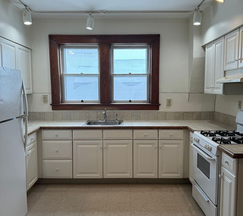 Davis Bldg 73347336 State Route 20 Hamilton NY Zillow