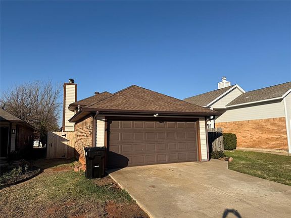2nd image of 2315 Cedar Brook Dr