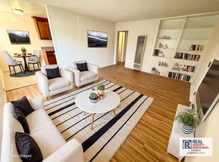 M 1012 Newmark, Monterey Park, CA 91755