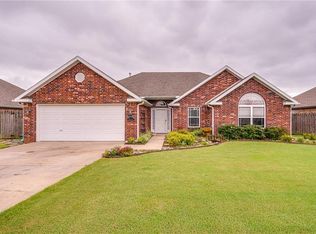 3531 W Sweetgrass Rd, Fayetteville, AR 72704