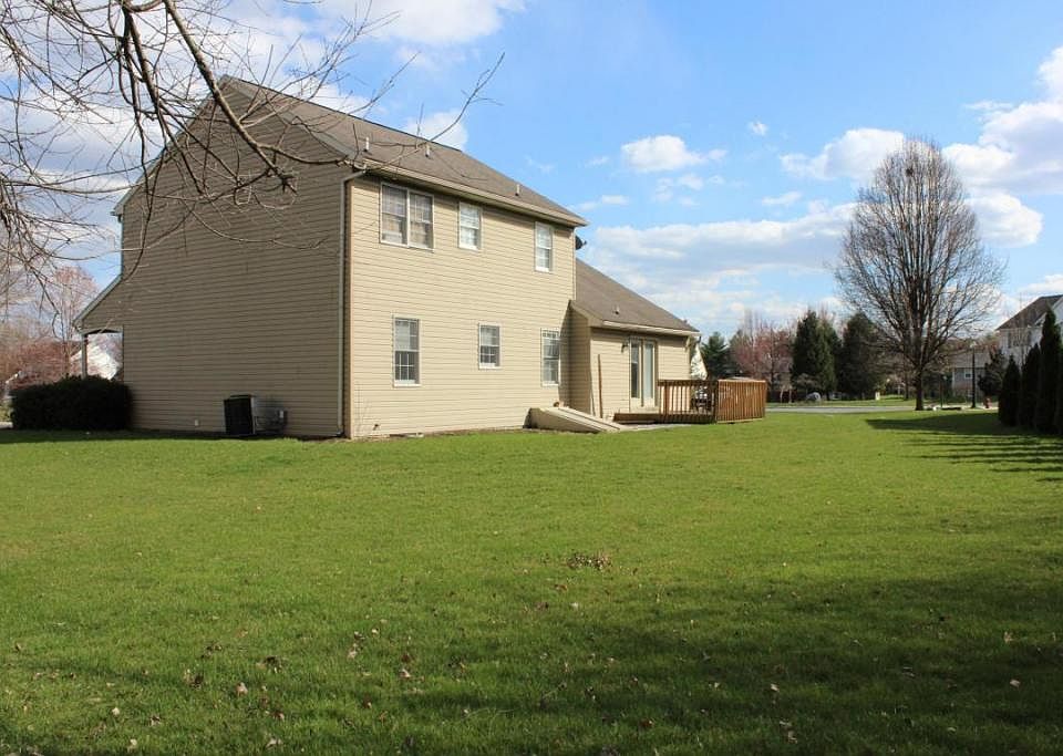 2nd image of 55 Waterwheel Dr