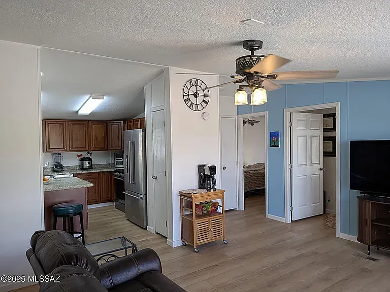 7845 W Dos Rotundo — Photo 1