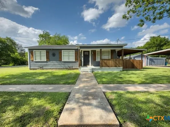 404 W Jefferson Ave, Whitney, TX 76692