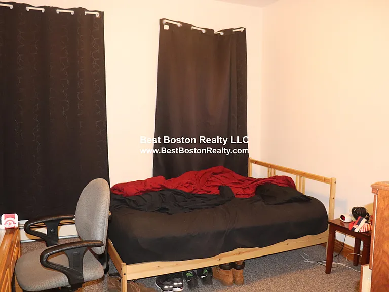 31 Portsmouth St #1L — Photo 3