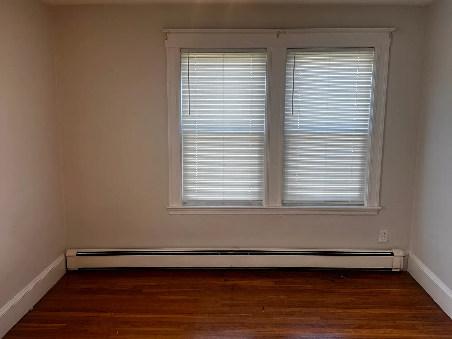 1 bed, $2,100 — Photo 4