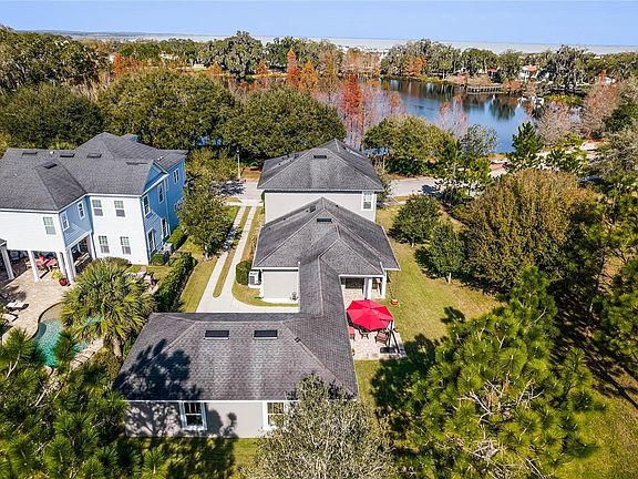 5th image of 928 Lake Brim Dr