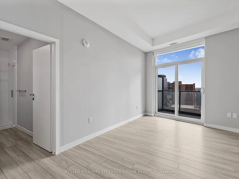 20 George St #2107 — Photo 11