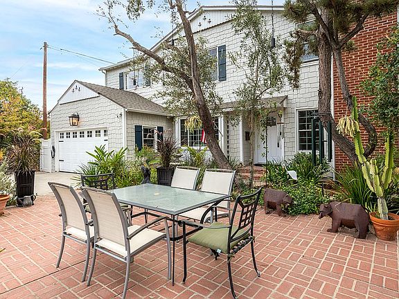 5th image of 6421 Orion Ave