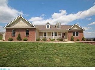 4424 Crumley Rd SW, Lancaster, OH 43130