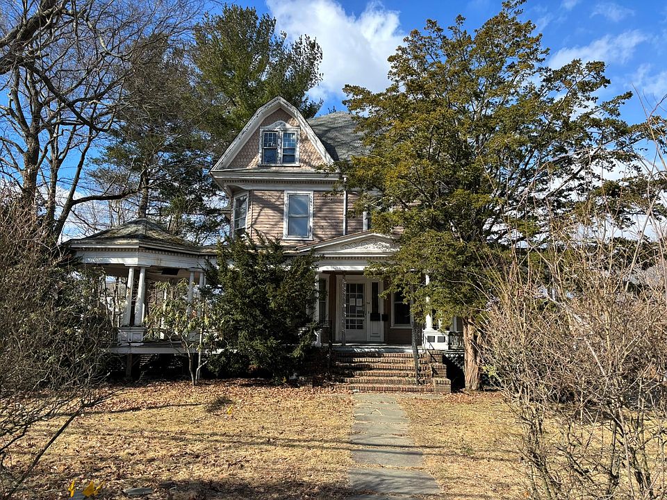 1st image of 94 Greenridge Avenue
