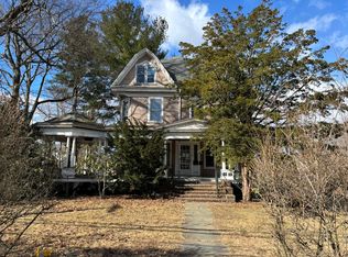 94 Greenridge Ave, White Plains, NY 10605