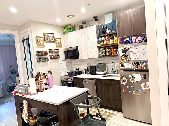 3rd image of 1544 Brooklyn Ave #1B