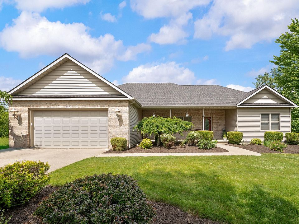 1st image of 4823 Pleasant Meadow Cir