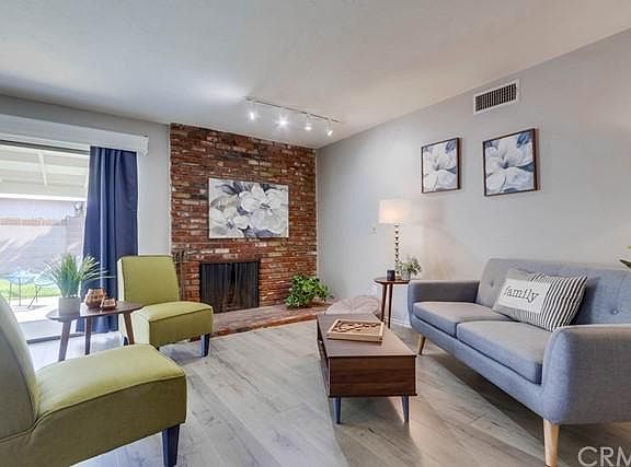 3rd image of 6561 Cerulean Ave
